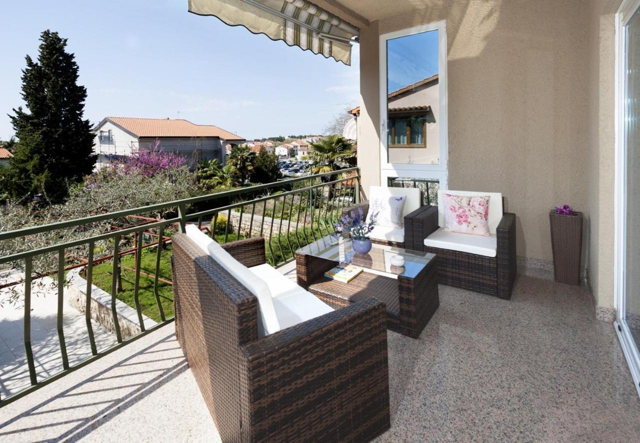 Villa Radic Porec Exterior photo